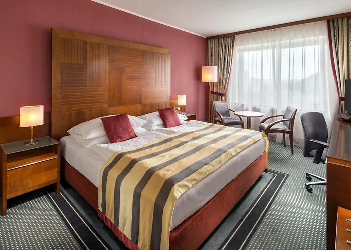 Hotel Quality Exhibition Centre