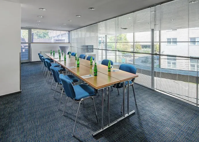 Quality Exhibition Centre Hotel
