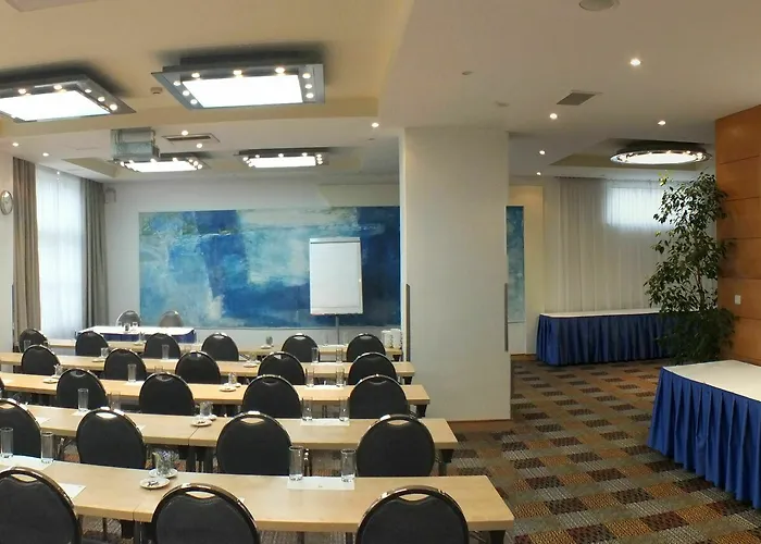 Hotel Quality Exhibition Centre
