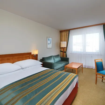 Hotel Quality Exhibition Centre