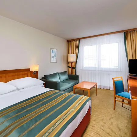 Hotel Quality Exhibition Centre