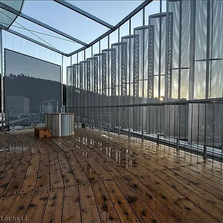 Отель Quality Exhibition Centre 4*