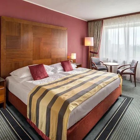 Hotel Quality Exhibition Centre