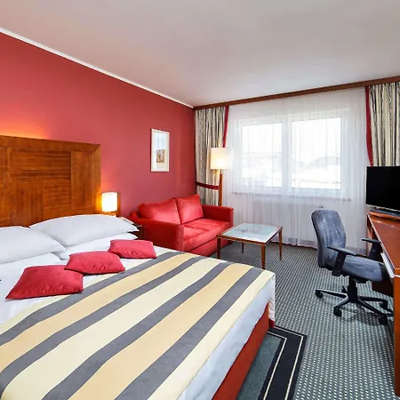 Quality Exhibition Centre 4*