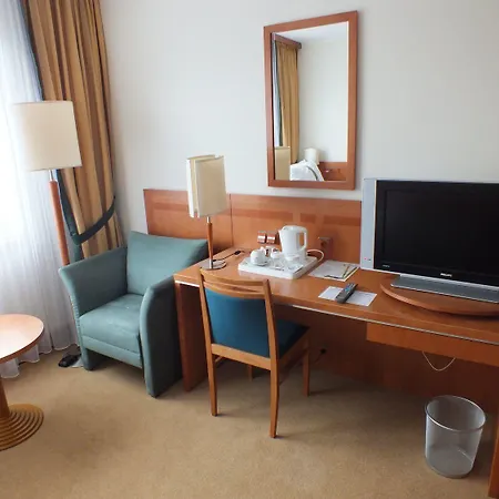 Quality Exhibition Centre 4*