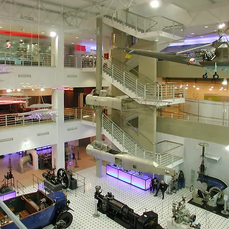 Quality Exhibition Centre Отель 4*